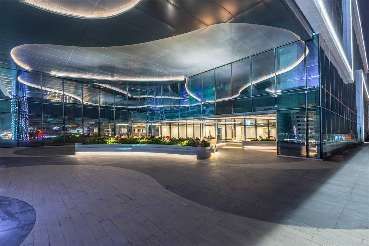 ASYA Projects-Eastfielde Center Garden Deck