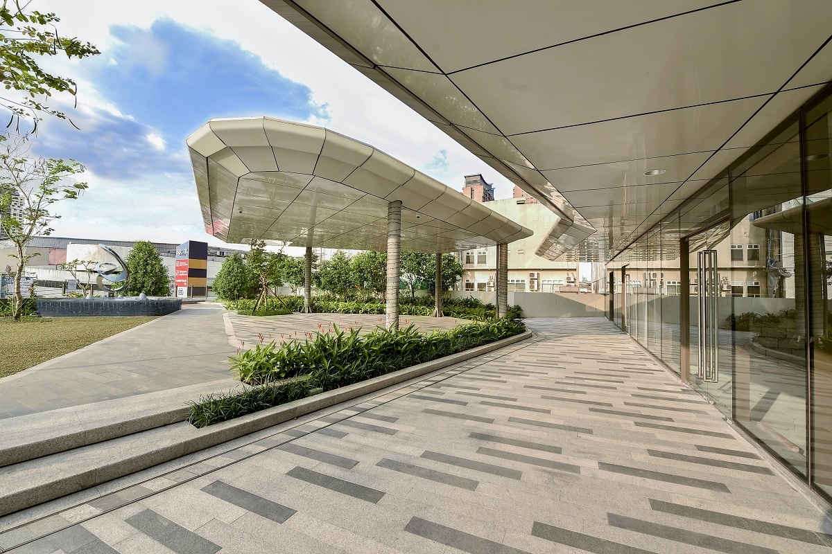 ASYA-Spark Place-Front-View