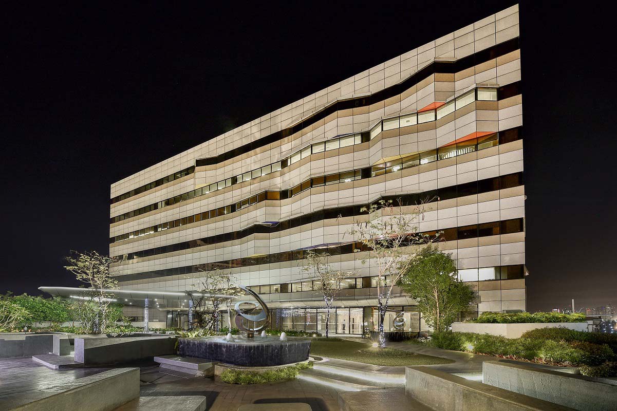 ASYA-Spark Place at Night