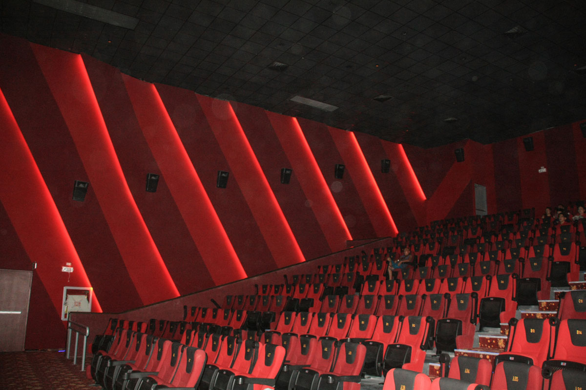 Movie Theatre of Robinsons Galleria South San Pedro Laguna